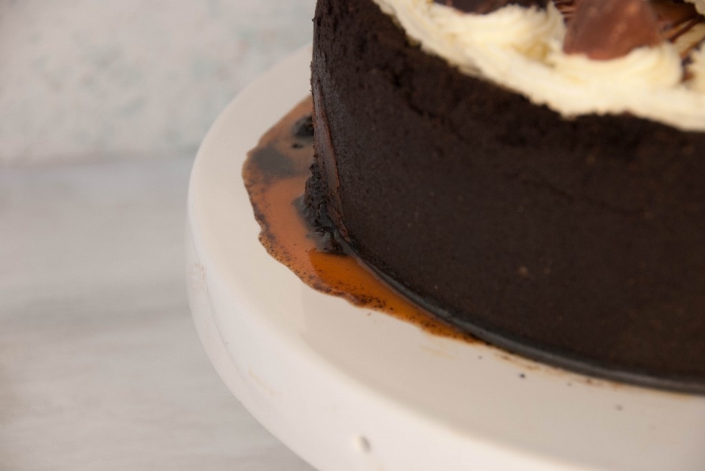 Halloween Candy Bar Cheesecake 7 1024x685 Halloween Candy Cheesecake