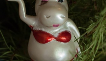 Ugly Ornaments PineappleandCoconut (9)