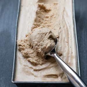 Coffee Bean Ice Cream with Kahlua Pineappleandcoconut.com  (4)