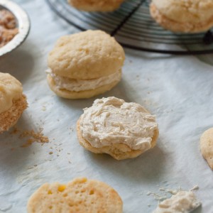 Pineapple Whoopie Pies with Coconut Marshmallow Cream Filling Pineappleandcoconut.com #leftoversclub #pineapple #coconut  (3)