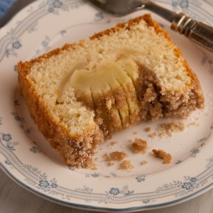 Apfelkuchen - Bavarian Apple Cake from pineappleandcoconut.com