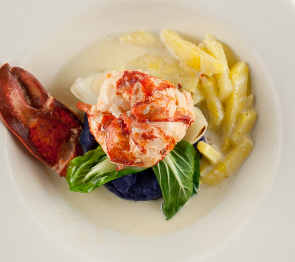 Coconut milk poached lobster with purple sweet potato puree and pineapple green curry sauce (24)