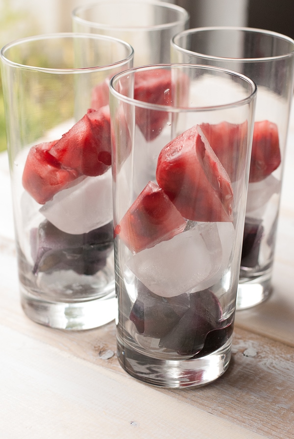 Red White And Blue Vanilla Bean Spritzer (Non-Alchoholic) #Holidayfoodparty (14)