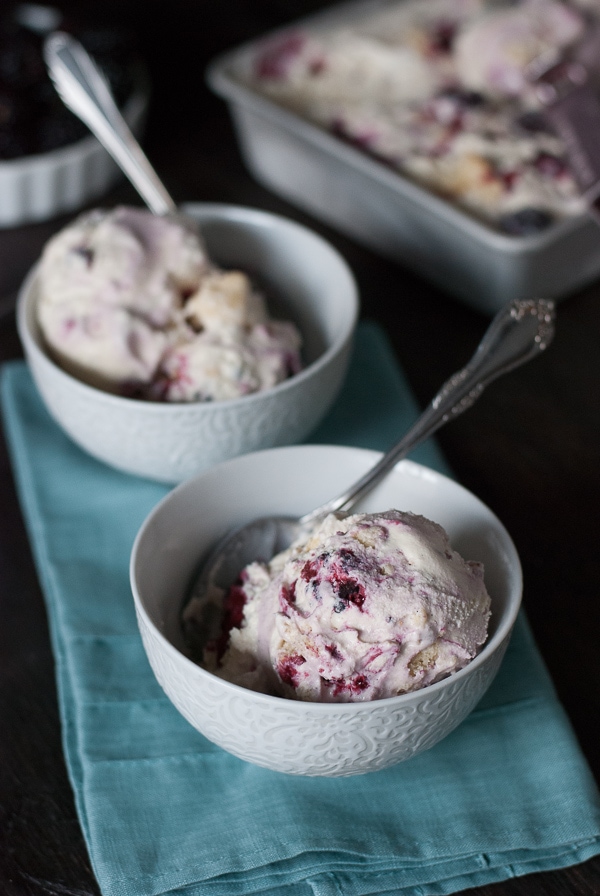 Blackberry Cobbler Ice Cream Pineappleandcoconut 7 Blackberry Cobbler Ice Cream