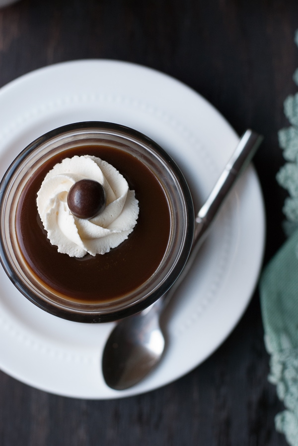 Layered Espresso Chip and Coconut Vanilla Bean Panna Cotta With Salted Espresso Caramel Sauce www.pineappleandcoconut (4)