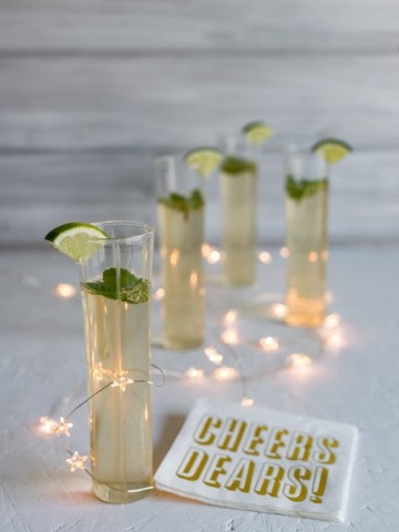 Vanilla Honey Ginger Mojito Champagne Cocktails www.pineappleandcoconut.com
