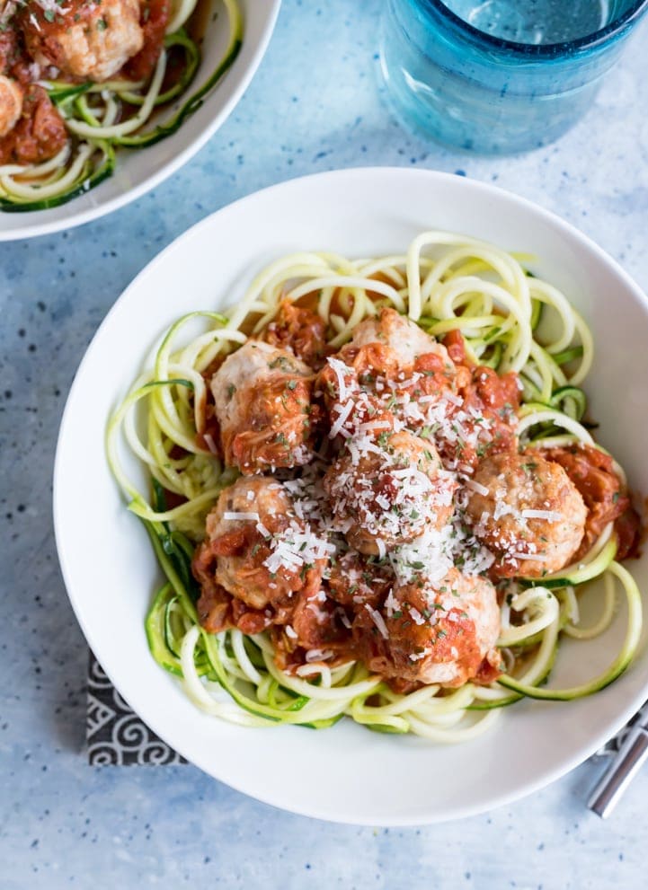 Zoodles And Baked Meatballs With Spicy Marinara Sauce