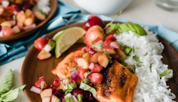 Grilled Sockeye Salmon with Summer Stone Fruit Salsa www.pineappleandcoconut.com