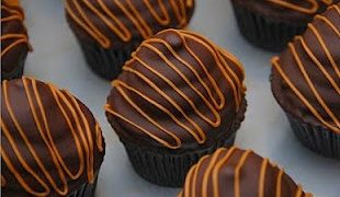 Chocolate Peanut Butter Hi-Hat Cupcakes