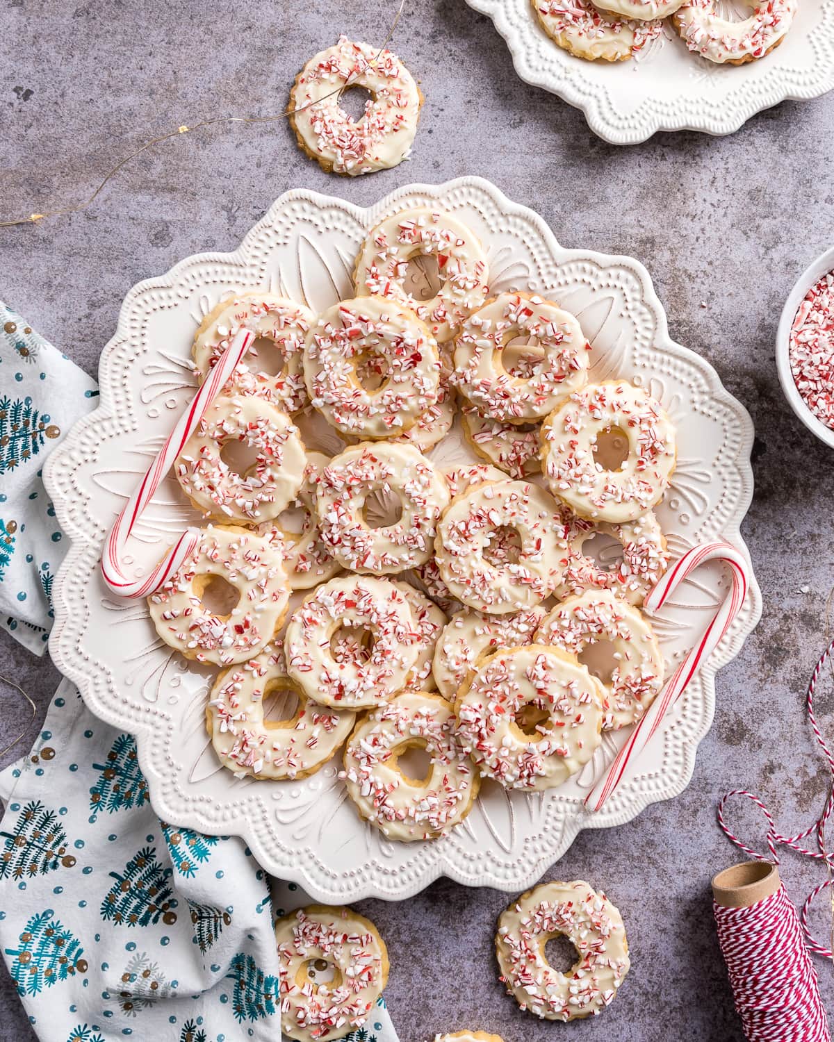 White Chocolate Peppermint Shortbread Cookies