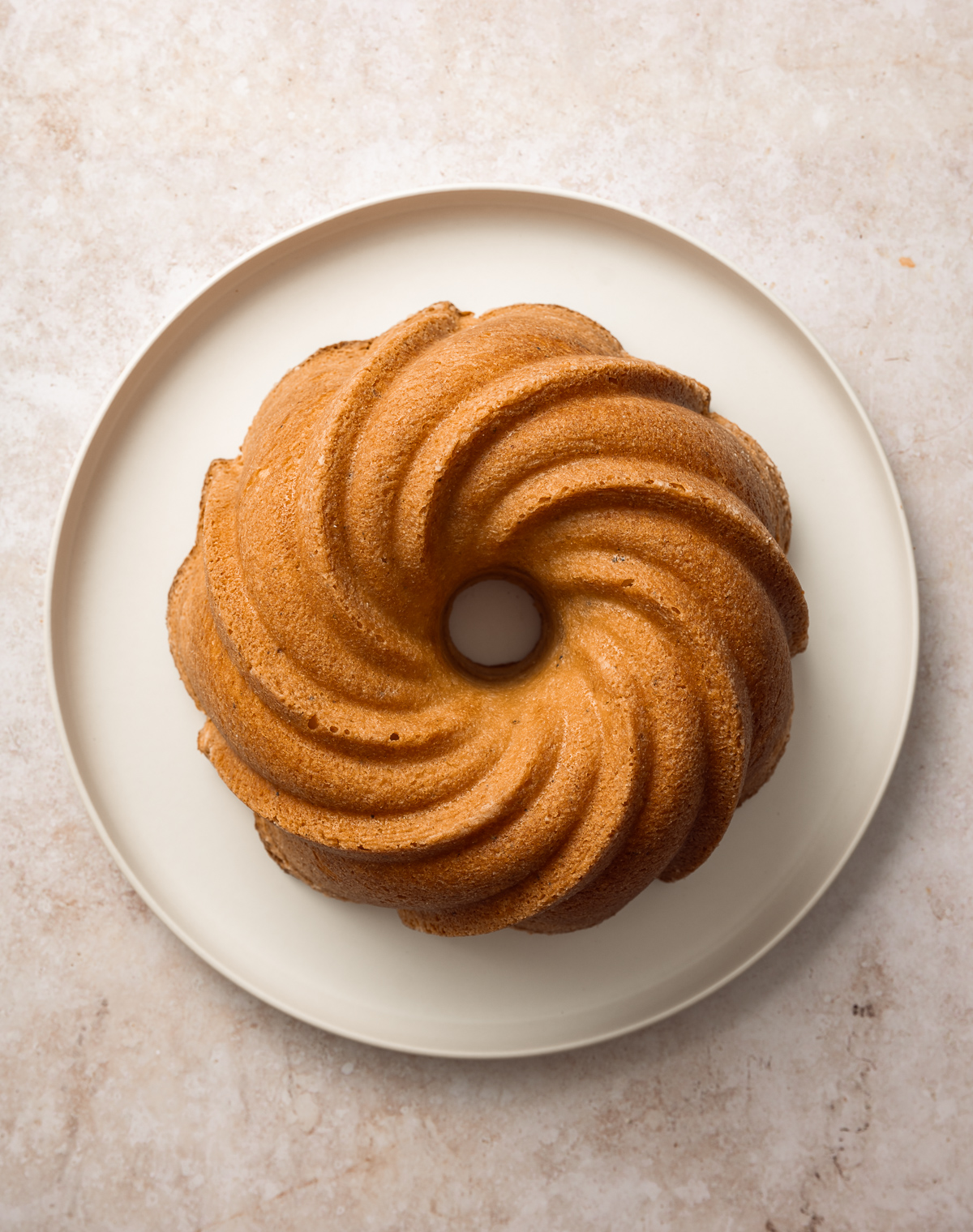 baked bund cake on platter
